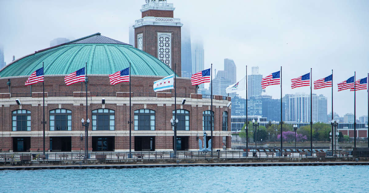 Chicago US Flags
